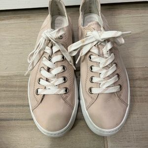 Paul green ally low top sneaker rouge nubuk 8.5